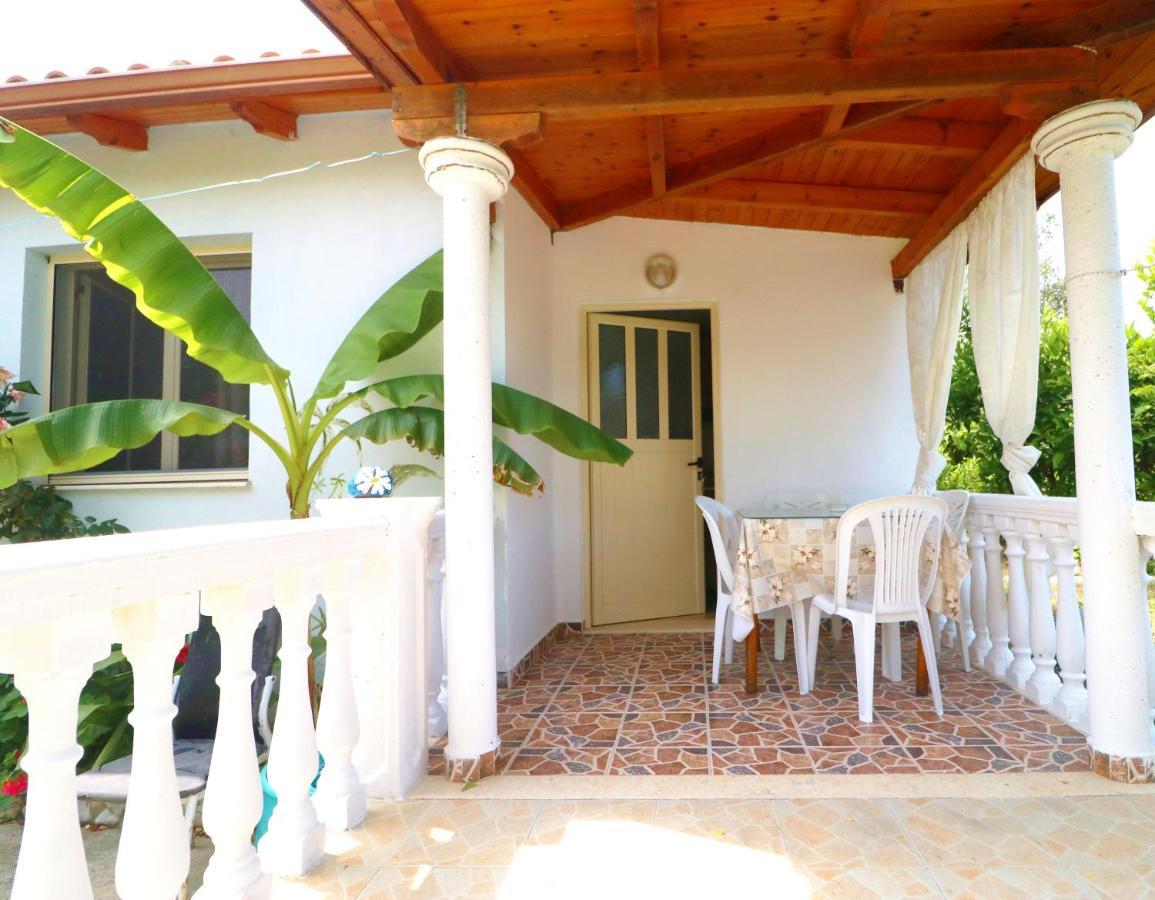 Novruzi Complex Vila Vlorë Exterior foto