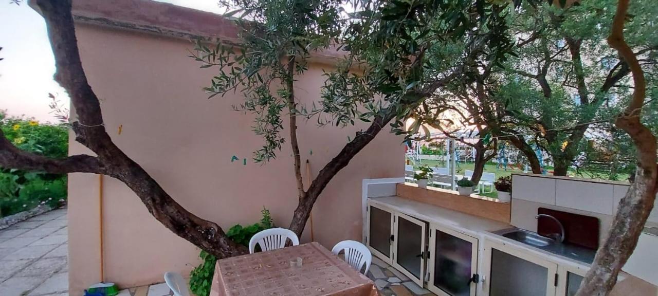 Novruzi Complex Vila Vlorë Exterior foto